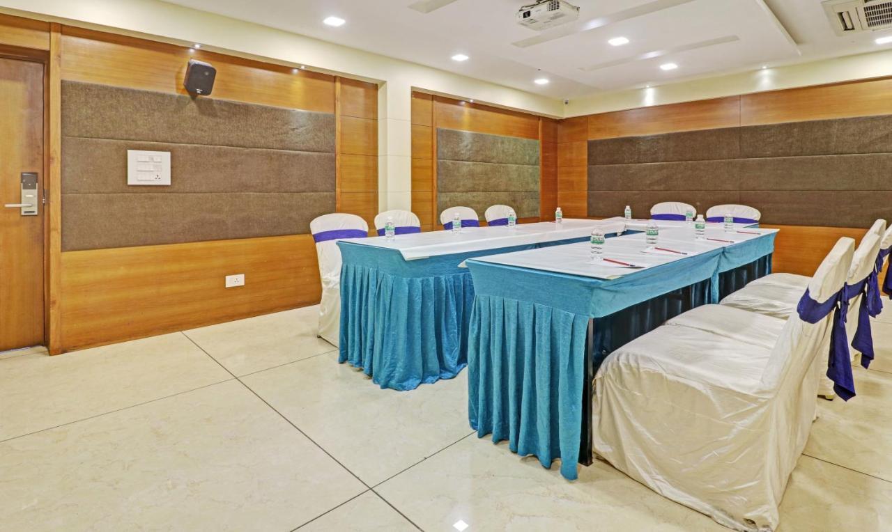 Treebo Tryst Park N Hotel Vijayawāda Exterior foto