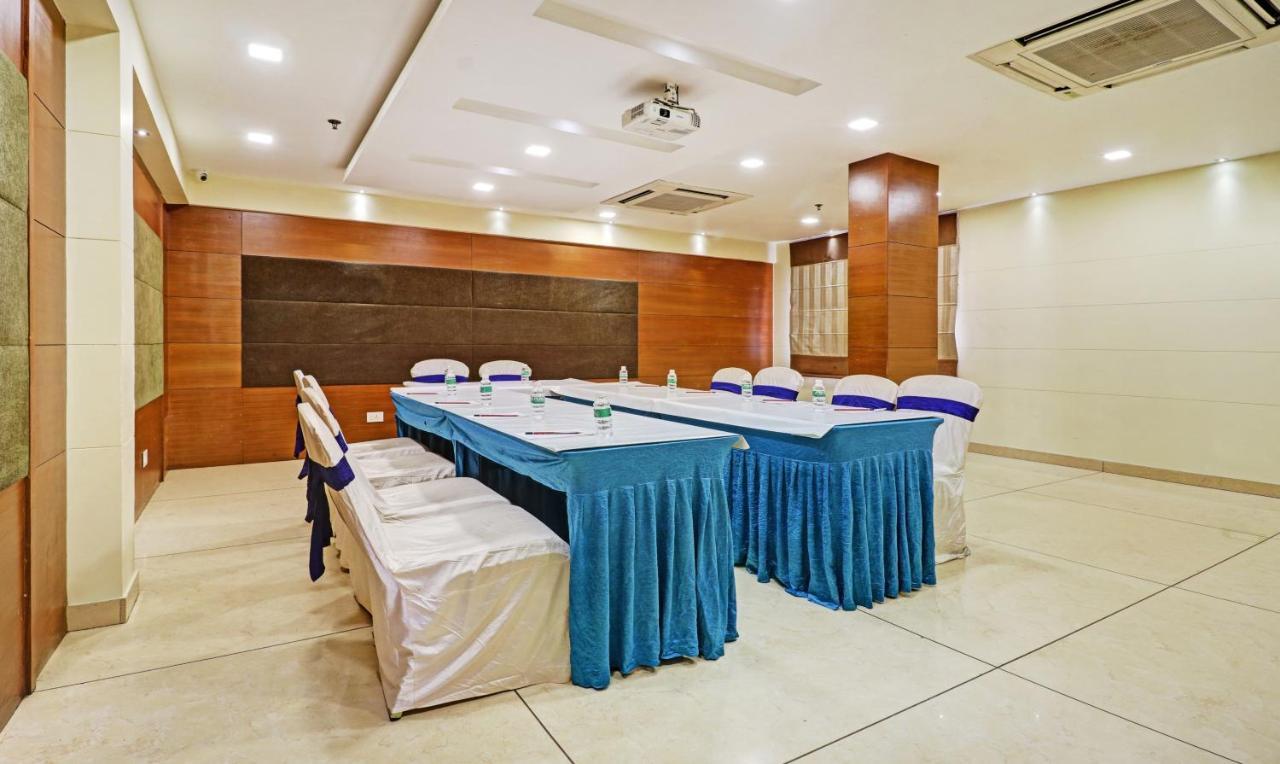 Treebo Tryst Park N Hotel Vijayawāda Exterior foto